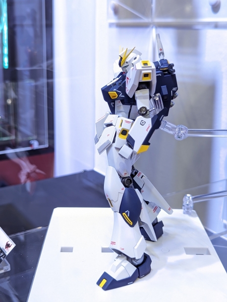 METAL ROBOT魂 νガンダム参考出品 全日本模型ホビーショー2022 0110