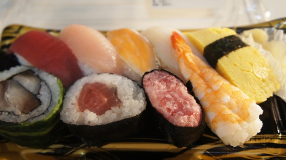 6月の新製品スーパー三和寿司