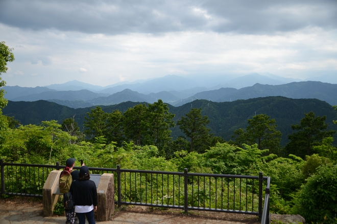 関東旅行2日目 高尾山の頂上