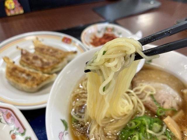 王将　西宮インター店　炒飯セット　ラーメン　麺