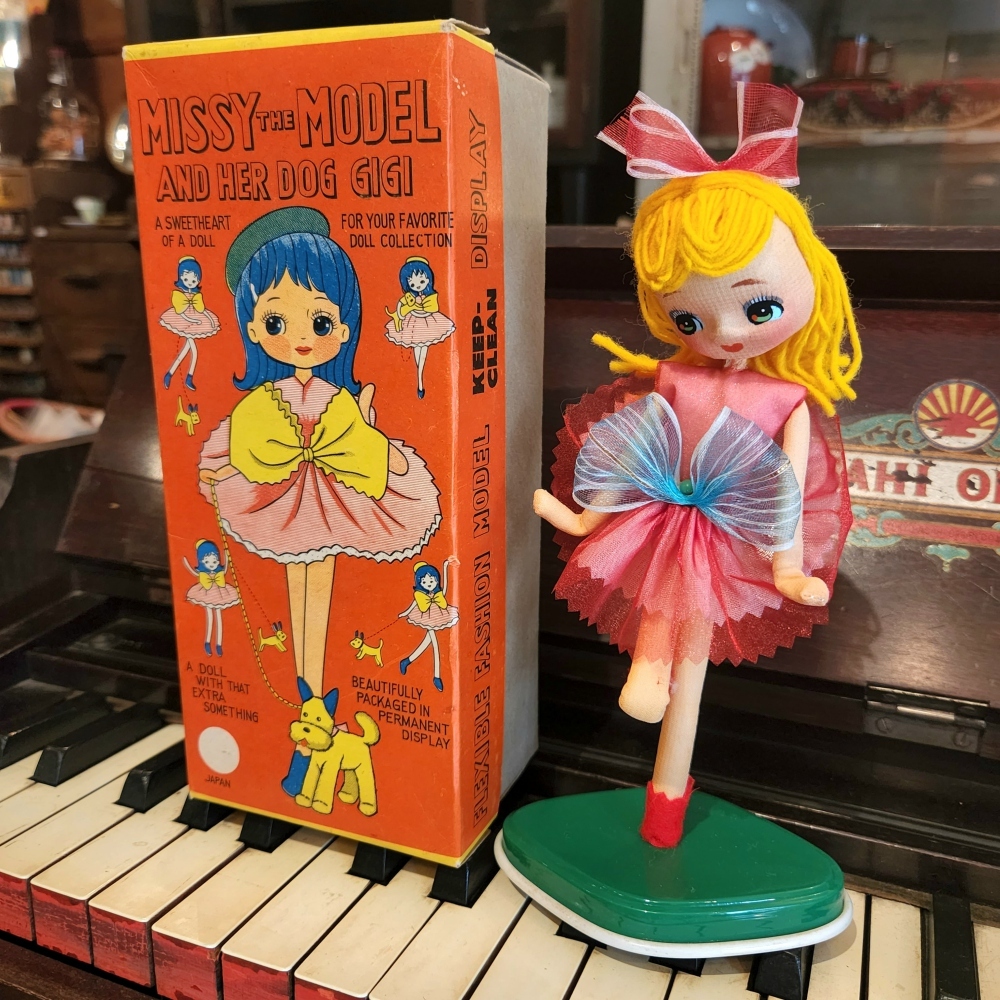 昭和レトロなポーズ人形（紙箱付き） - [Sold Out]過去の販売商品