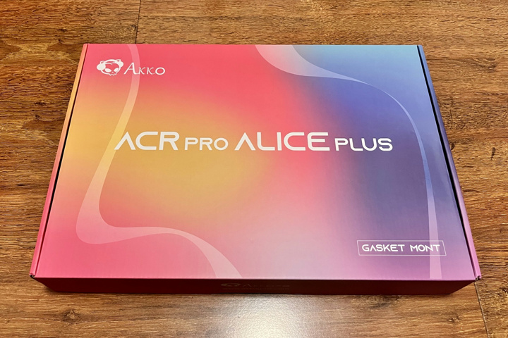 Akko_ACR_Pro_Alice_Plus_02.jpg