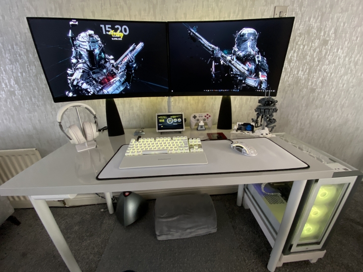 Show_Your_PC_Desk_Part256_53.jpg
