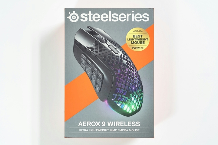 SteelSeries_Aerox_9_Wireless_09.jpg